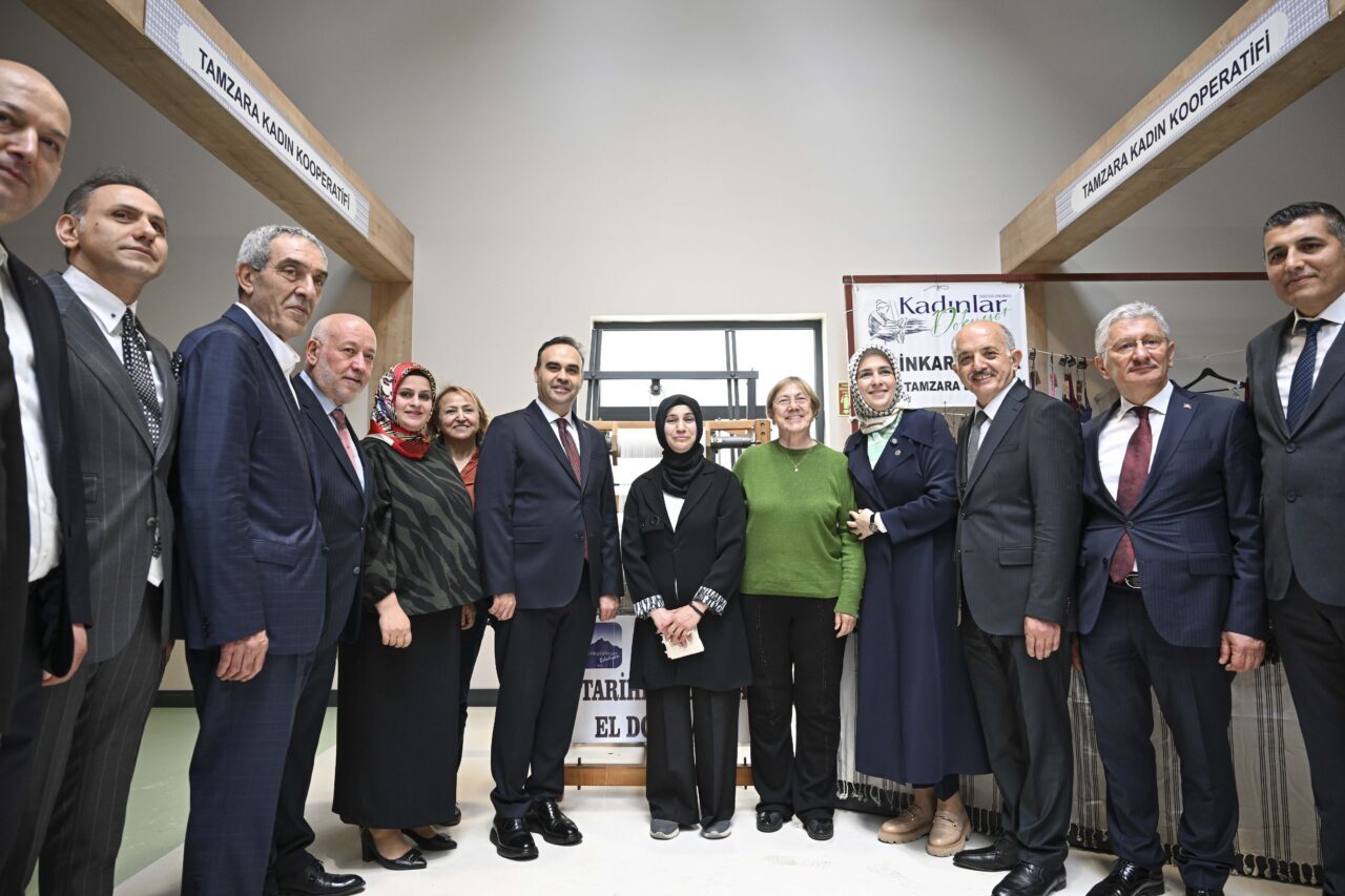- "İnanıyorum ki önümüzdeki dönemde Giresun ekonomisi Türkiye ekonomisine katkı