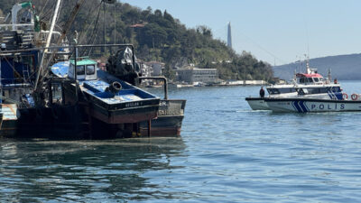 İSTANBUL (AA) – Sarıyer'de balıkçı teknesinde çıkan yangın, ekiplerin müdahalesiyle