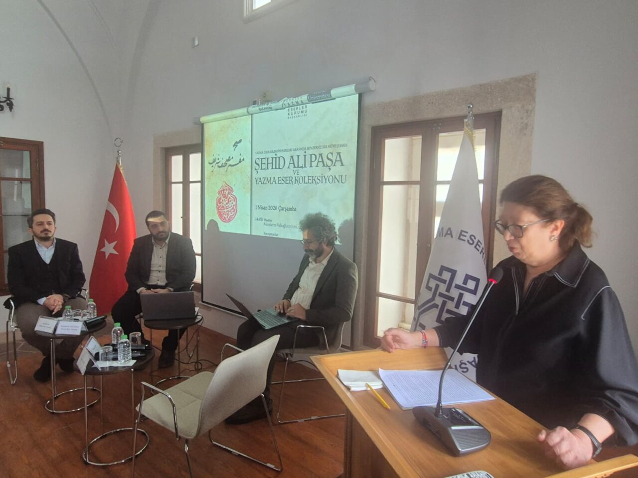 - Sakıp Sabancı Müzesi Müdürü Dr. Nazan Ölçer:
- "Koleksiyonerler, bizim