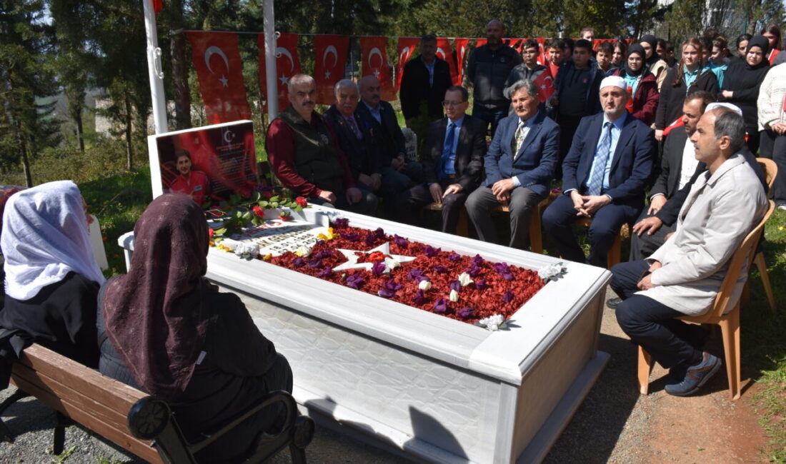 TRABZON (AA) – Konya'da eğitim uçuşu sırasında Türk Yıldızları'na ait