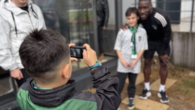 KOCAELİ (AA) – Kocaelisporlu futbolcu Serdar Dursun, Göztepe maçında attığı