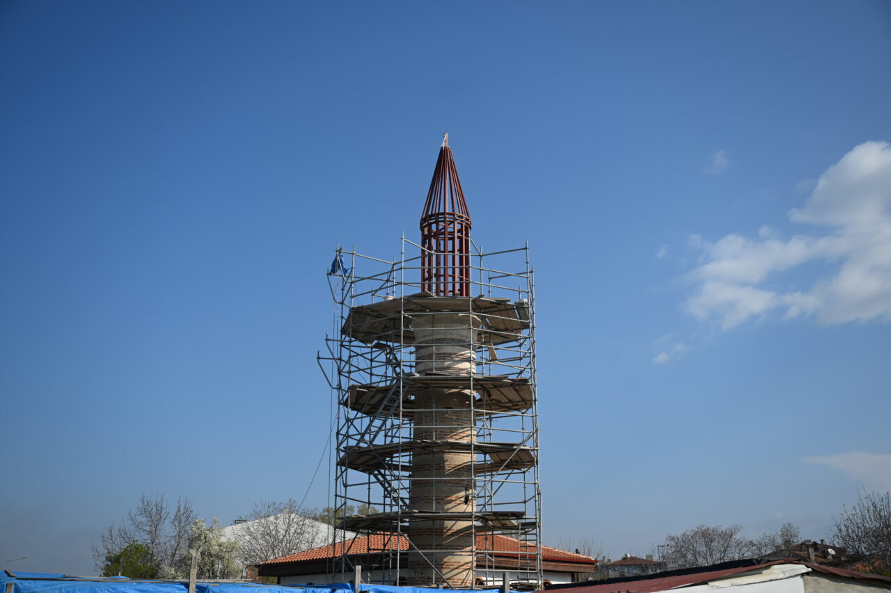 - Şeyh Şüceaddin Camisi'nin 16. yüzyıldan kalma minaresinde tespit edilen