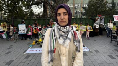 SİİRT (AA) – Siirt'te Gazzeli çocuklar için sessiz eylem düzenlendi.