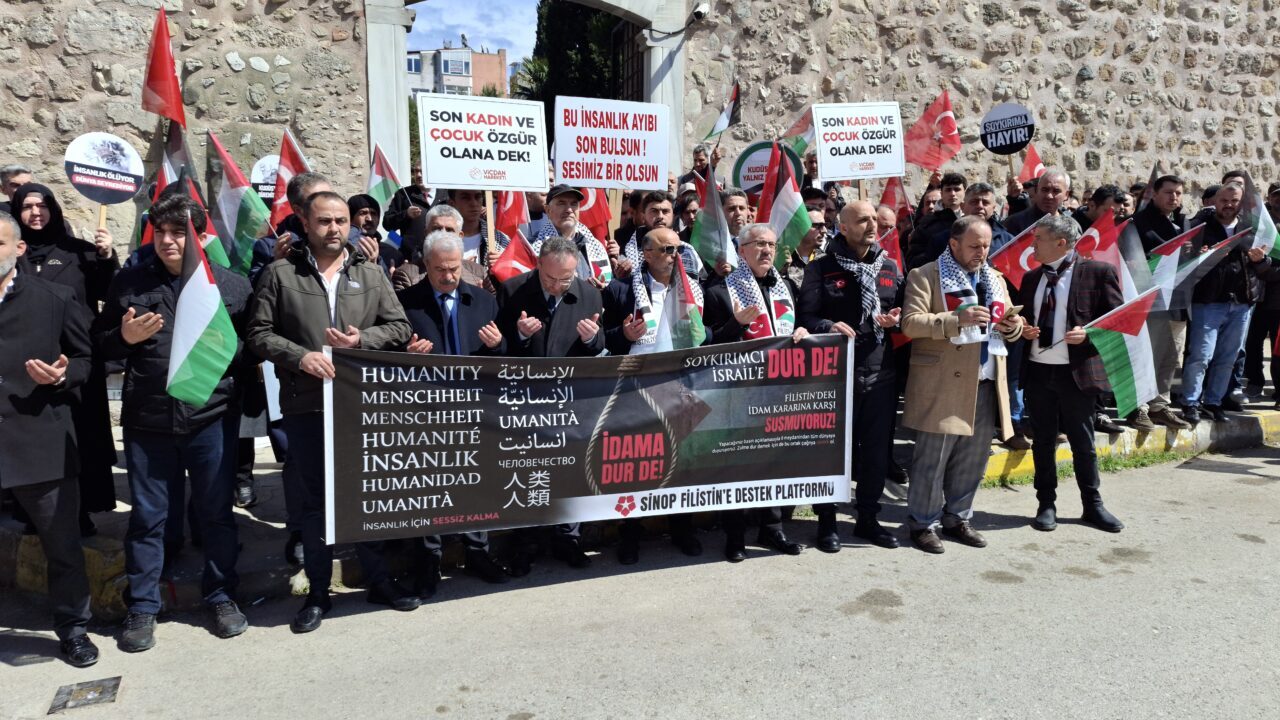 SİNOP (AA) – Sinop'ta, İsrail'in Filistinli esirleri hedef alan "idam