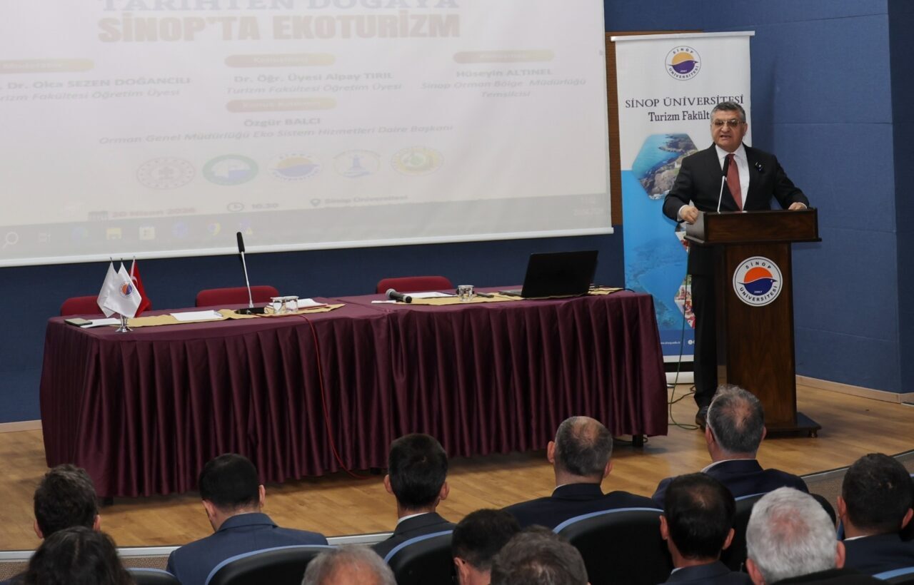 SİNOP (AA) – Sinop'ta Turizm Haftası etkinlikleri kapsamında "Tarihten Doğaya