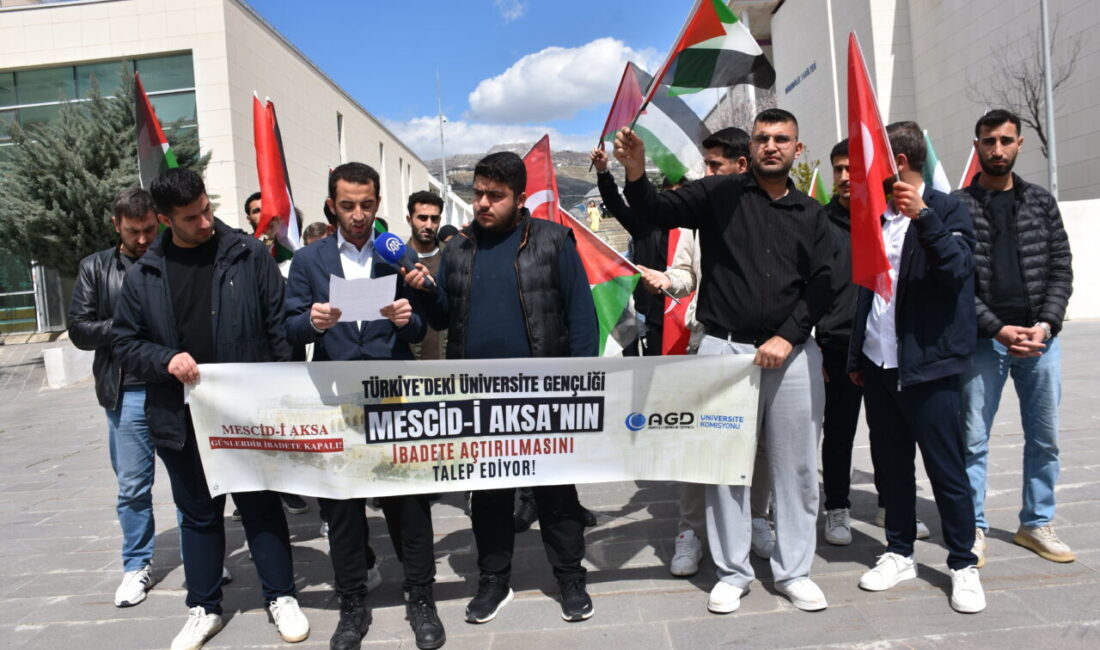 ŞIRNAK (AA) – İsrail'in Mescid-i Aksa'yı ibadete kapatması, Şırnak Üniversitesi