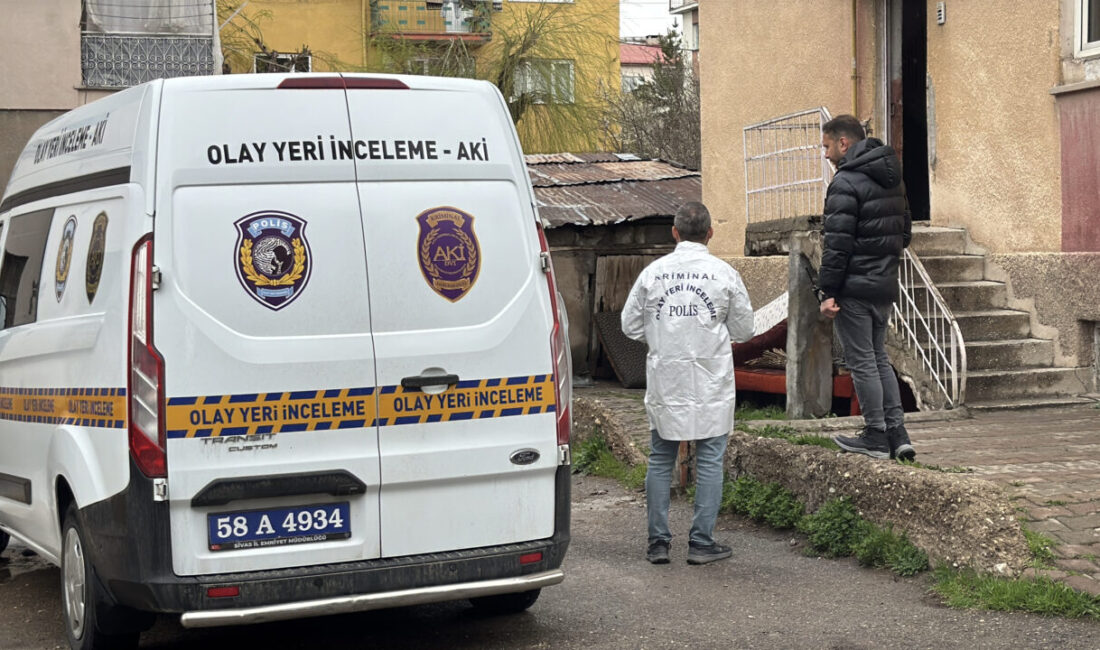 SİVAS (AA) – Sivas'ta boşanma aşamasındaki eşi tarafından bıçakla yaralanan