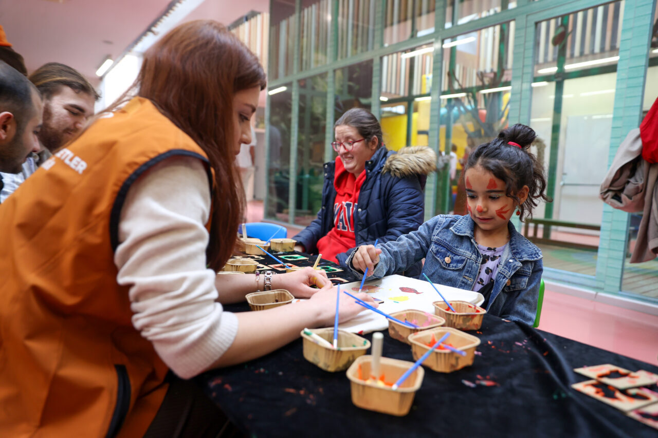 KONYA (AA) – Konya'da, Selçuklu Otizmli Bireyler Eğitim (SOBE) Vakfı,