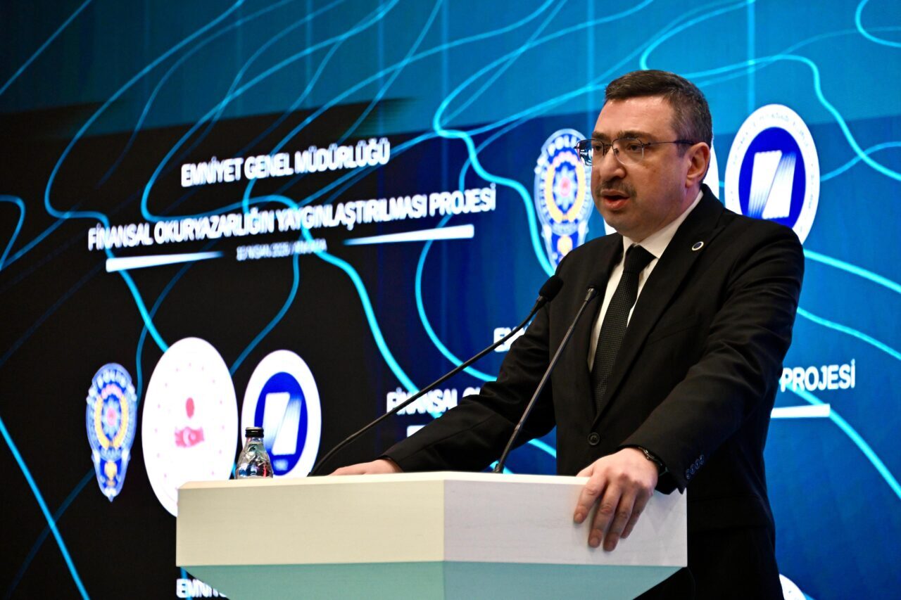 - SPK Başkanı İbrahim Ömer Gönül:
- "Bugün imzaladığımız protokol, yalnızca