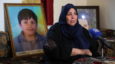 -Hamza'nın annesi Samira Hahami:
-"Derdimize gerçek şifa, bu yılanın başı olan