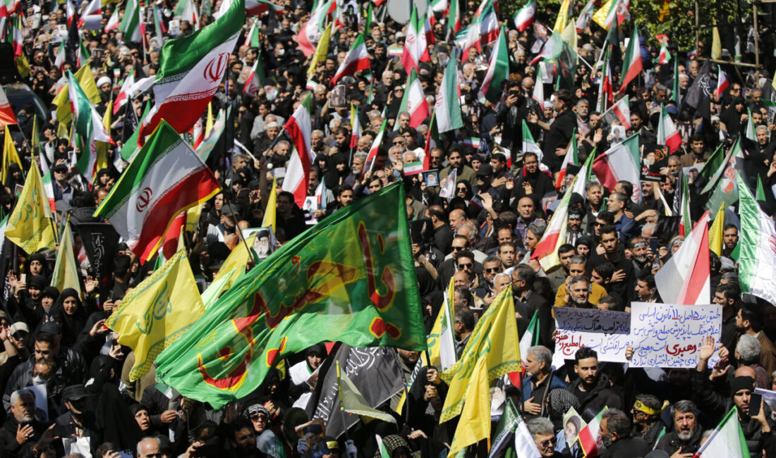 TAHRAN (AA) – İran'ın başkenti Tahran'da, ABD ve İsrail'in İran'a