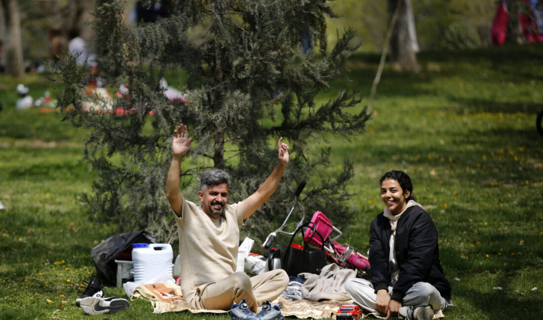 TAHRAN (AA) – İran’da Tabiat Günü olarak da bilinen ve