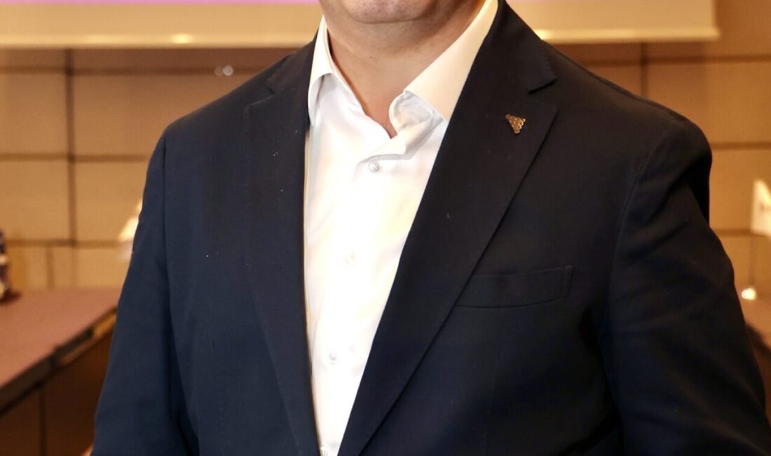 - Tam Finans CEO'su Hakan Karamanlı:
- "Geçen seneki ciromuzu 2026'da