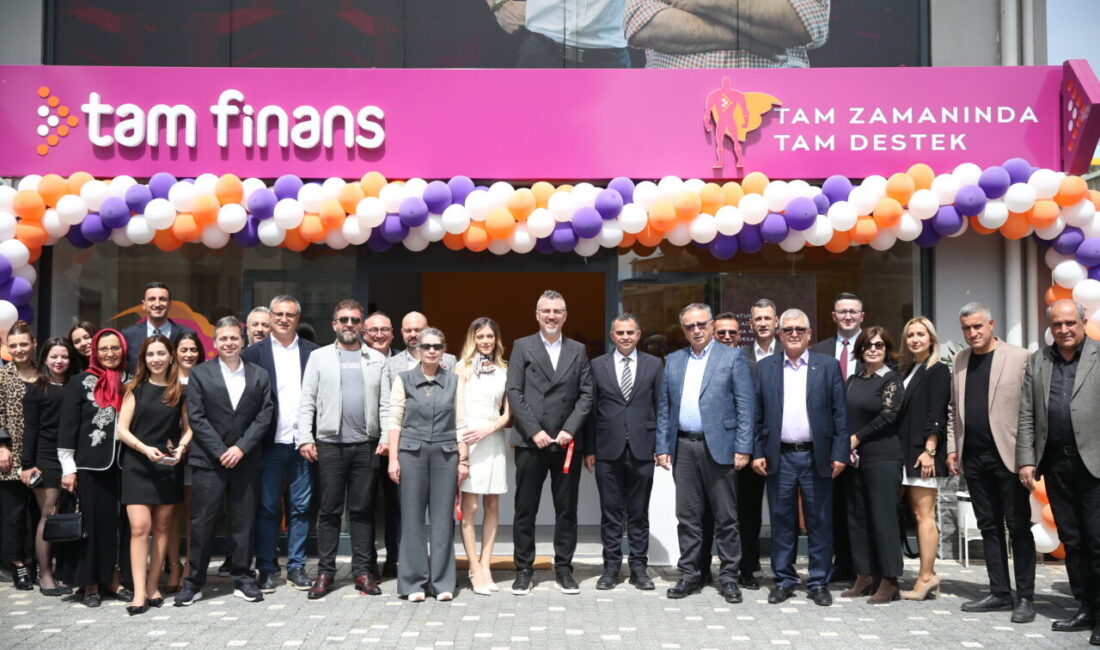 ANTALYA (AA) – Tam Finans, Antalya'nın Alanya ilçesindeki şubesini törenle