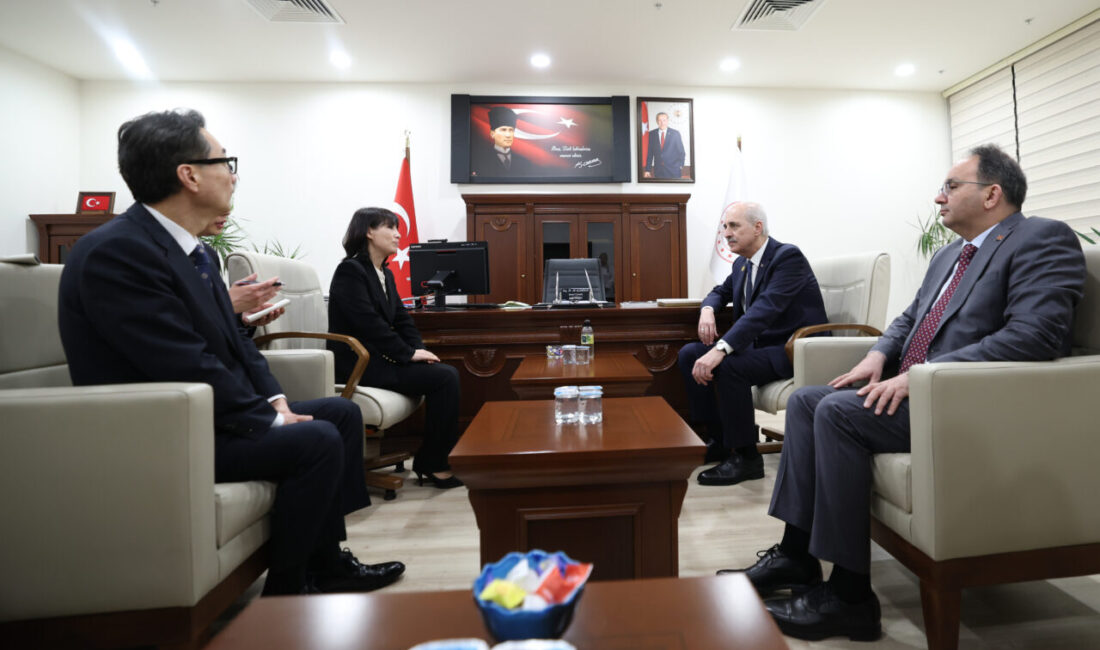 TBMM (AA) – TBMM Başkanı Numan Kurtulmuş, İstanbul'da düzenlenen Parlamentolar