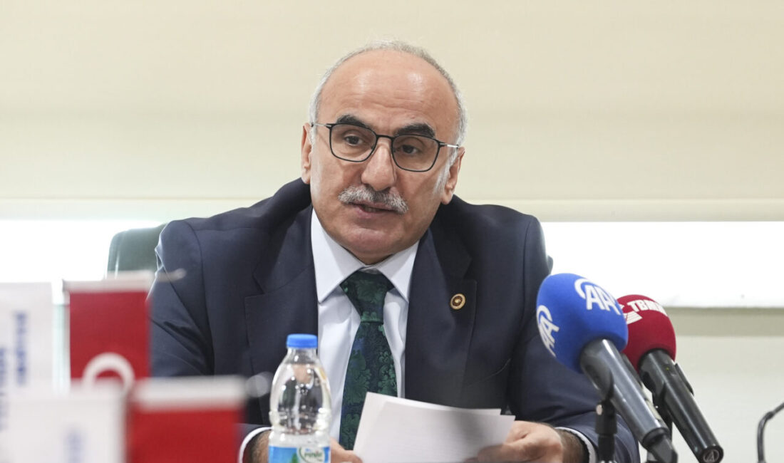 - Komisyon Başkanı AK Parti Rize Milletvekili Harun Mertoğlu:
- "Türkiye