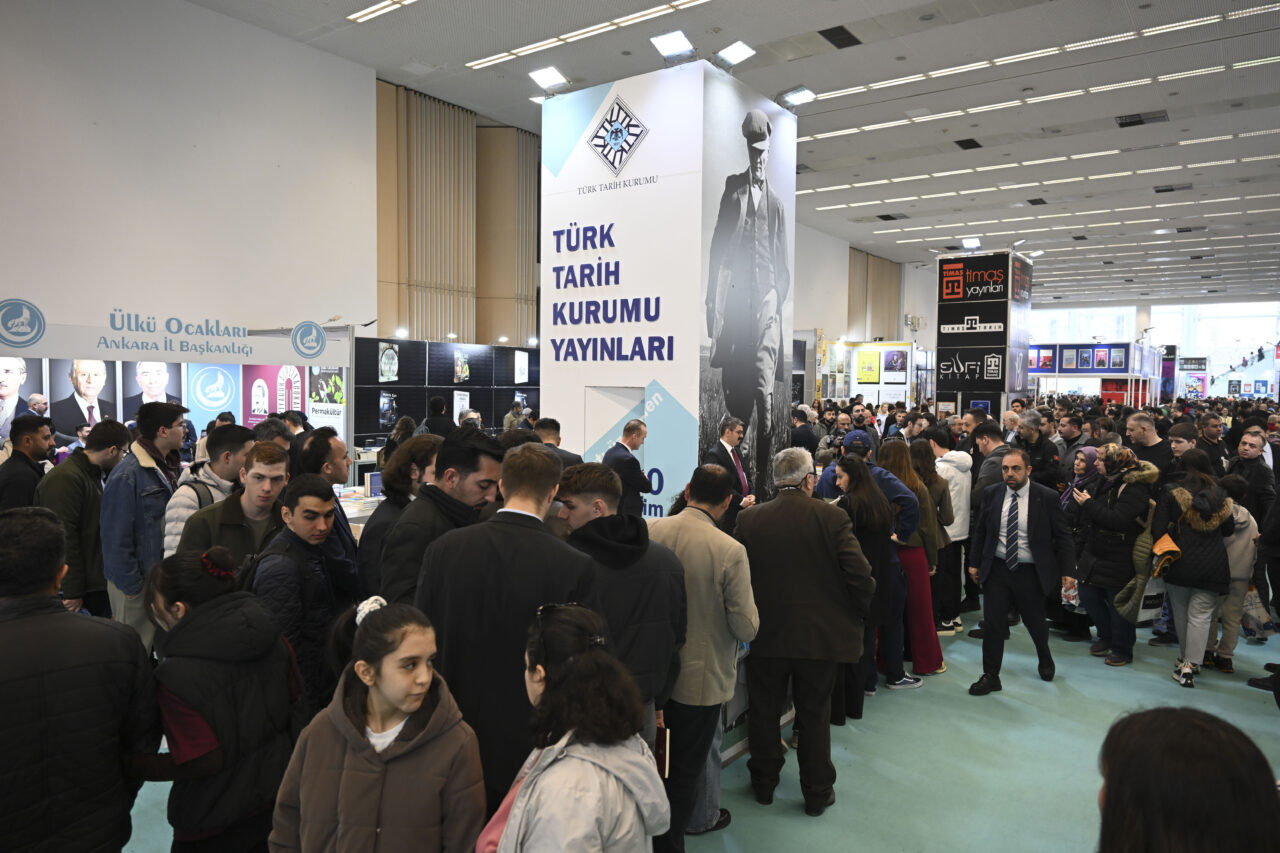 - "İran'a yapılanlar haksız bir savaş. Cumhurbaşkanımızın liderliğinde Türkiye Cumhuriyeti