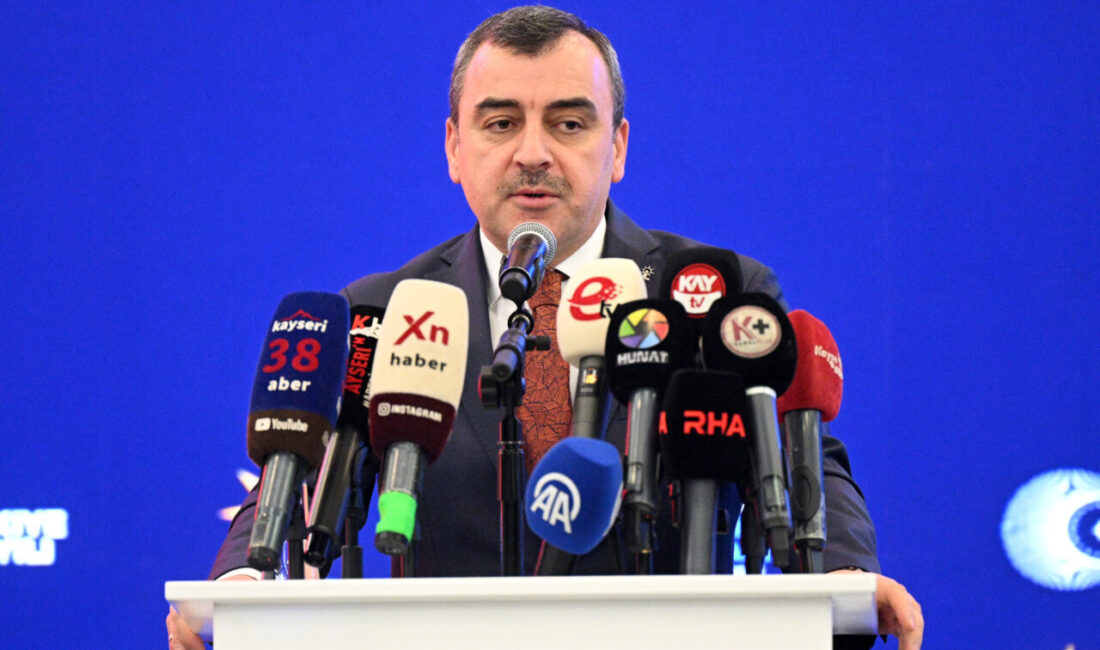 - "Bütün kapıları çalarak, bütün elleri sıkarak, insanlara gerçekleri anlattığımız