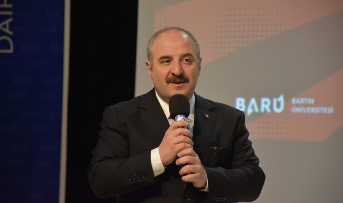- "Bugün Türkiye bu krizlerde, özellikle savaş ortamında ayakta kalabiliyorsa,