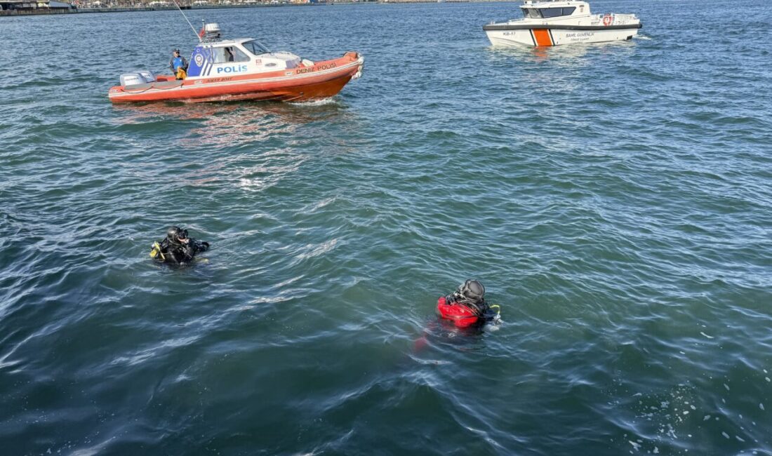 TEKİRDAĞ (AA) – Tekirdağ'da Turizm Haftası kapsamında deniz dibi temizliği