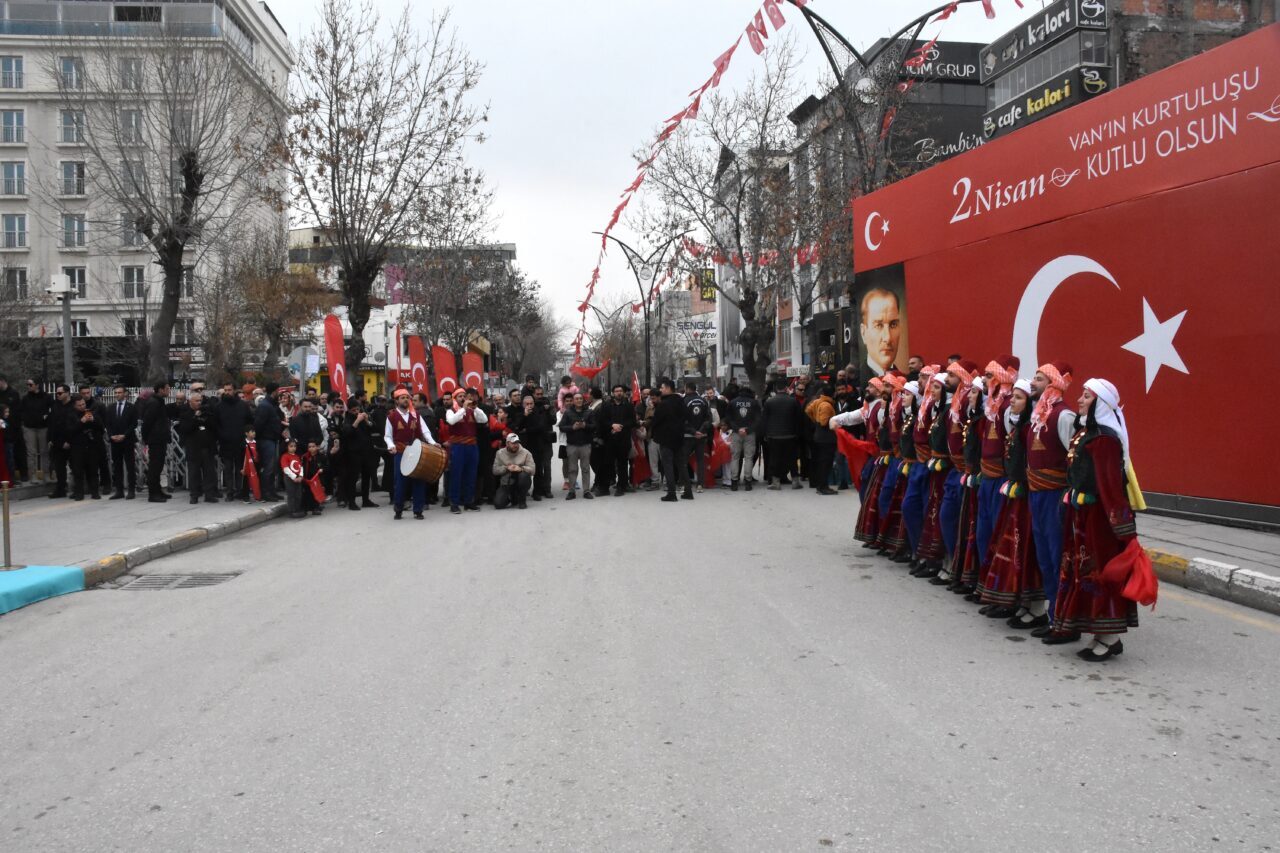 - "Bir ayı aşkın bir süredir Körfez ülkeleri ve diğer