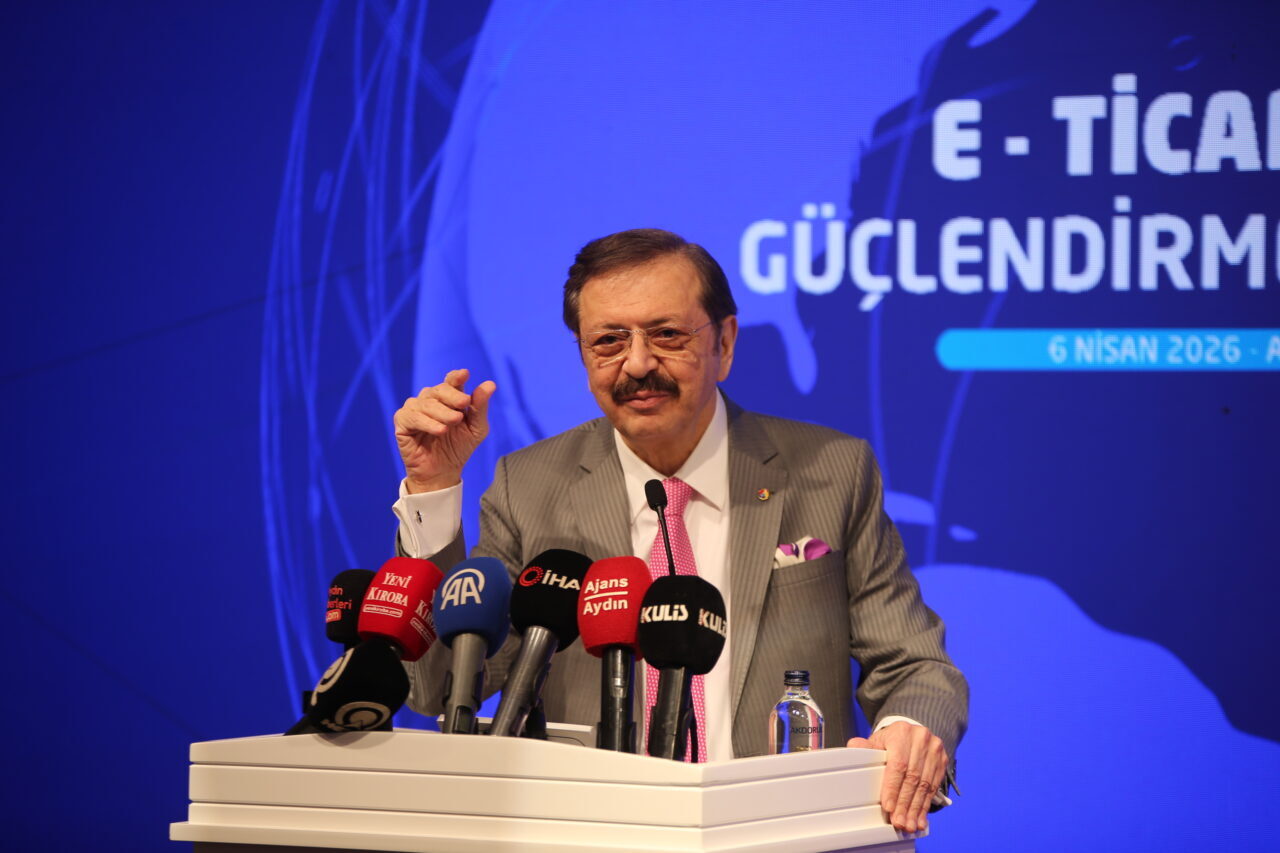 - "Türkiye'nin bir sonraki büyüme hikayesinde e-ticaretin çok önemli bir