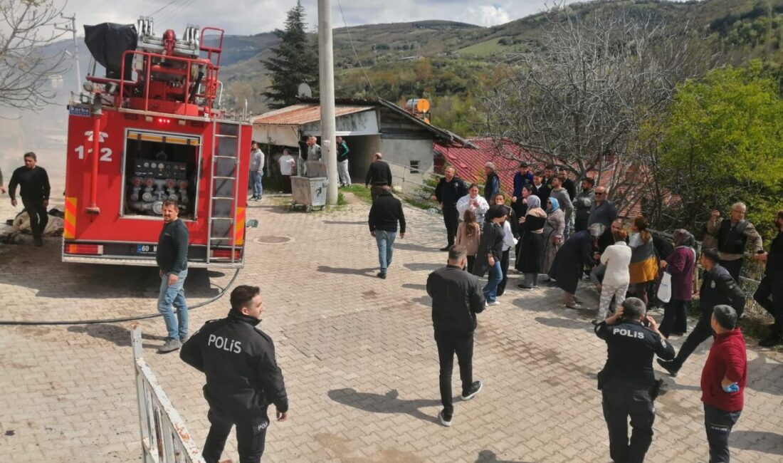 TOKAT (AA) – Tokat'ın Niksar ilçesinde iki katlı evde çıkan