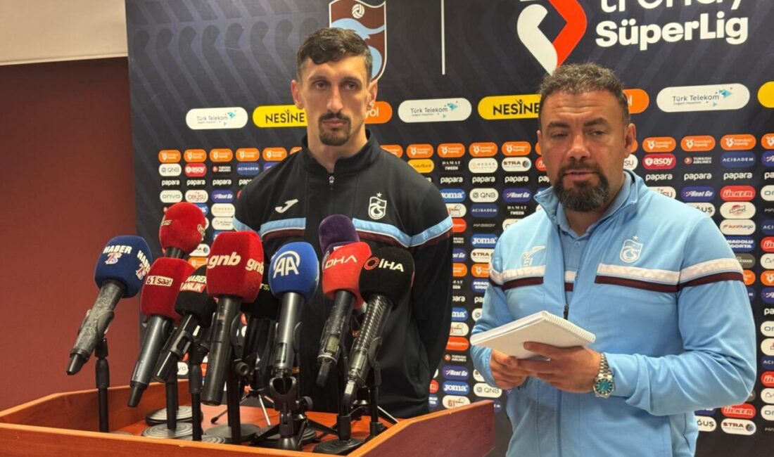 - Bordo-mavili takımın kaptanı Stefan Savic:
- "Üç puan alabilmiş olsaydık