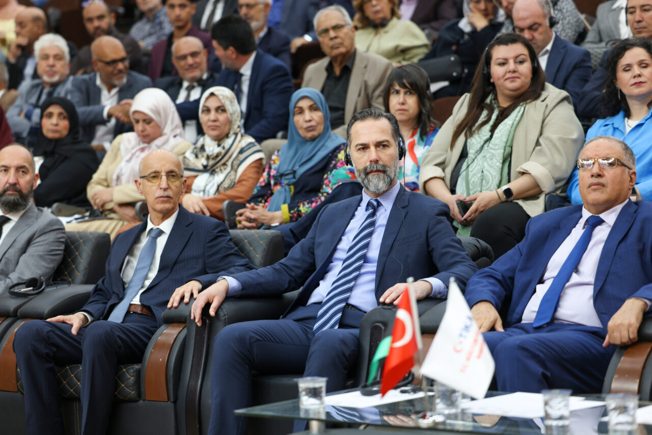 - Trablus Üniversitesi Rektörü Prof. Dr. Halid Avn:
- "Trablus Üniversitesi