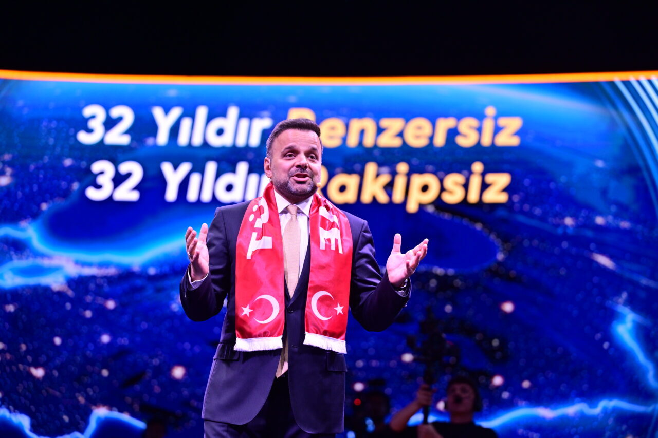 - Turkcell Genel Müdürü Ali Taha Koç:
- "5G'de kuracağımız ekosistem,