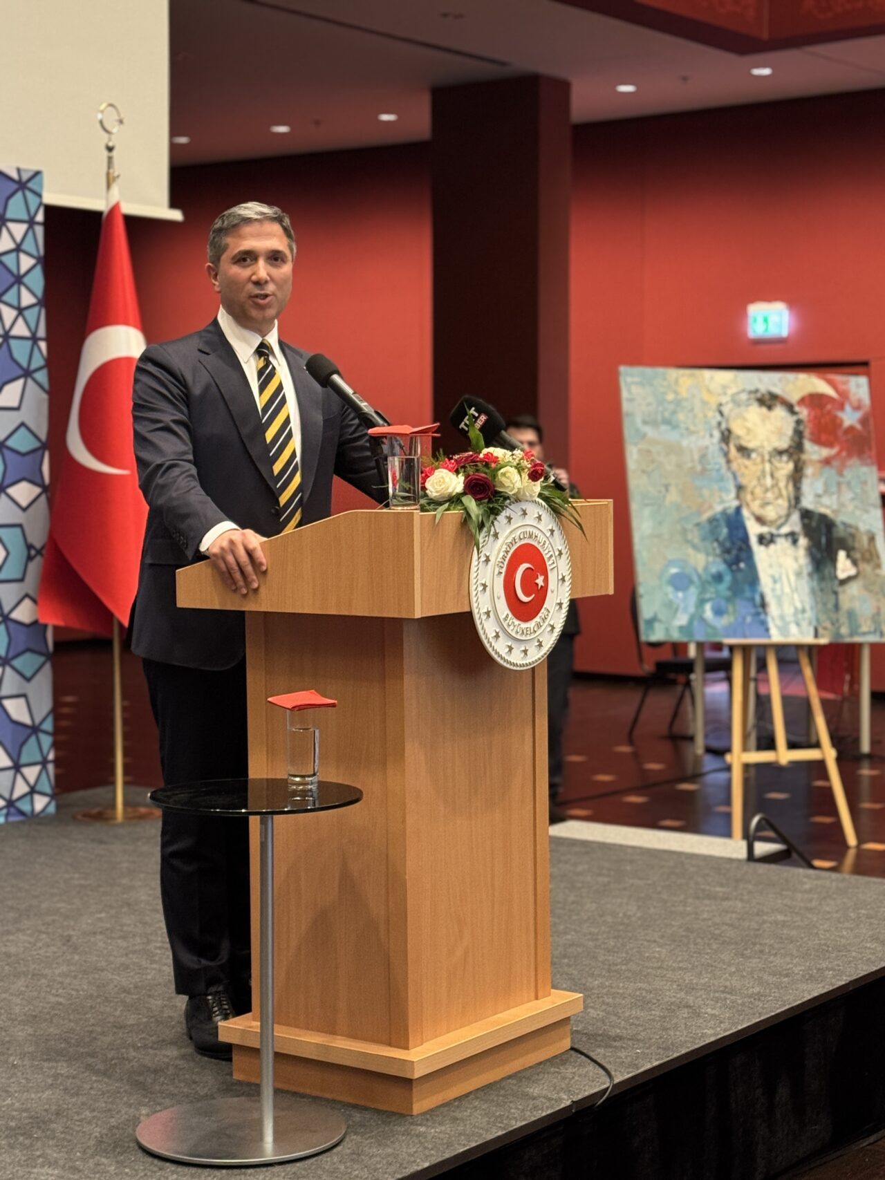 BERLİN (AA) – Türkiye-Almanya Parlamentolar Arası Dostluk Grubu, Berlin'de faaliyetlerini