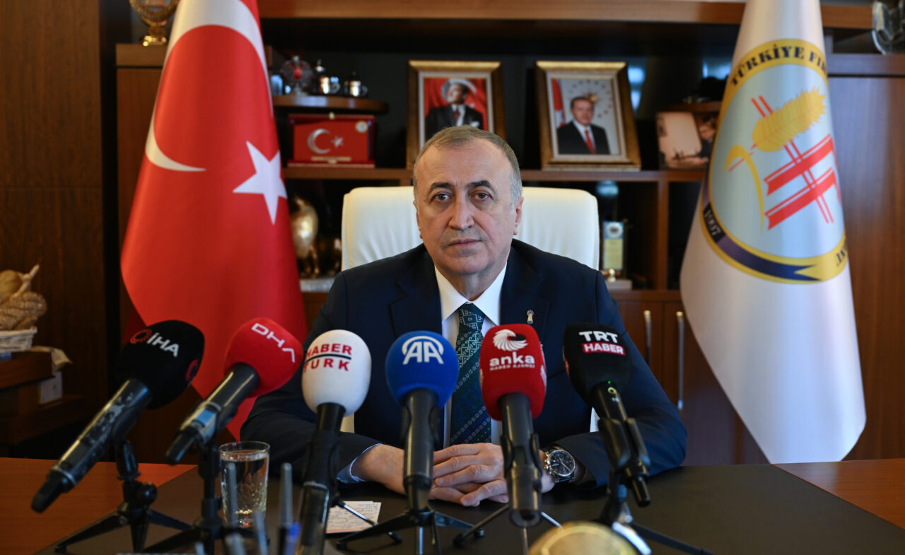 - "200 gram ekmek fiyatını 17,5 lira, 230 gram ekmek