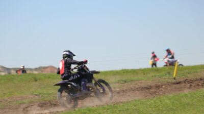 TEKİRDAĞ (AA) – Türkiye Motokros Şampiyonası'nın ilk etabı, Tekirdağ'da devam