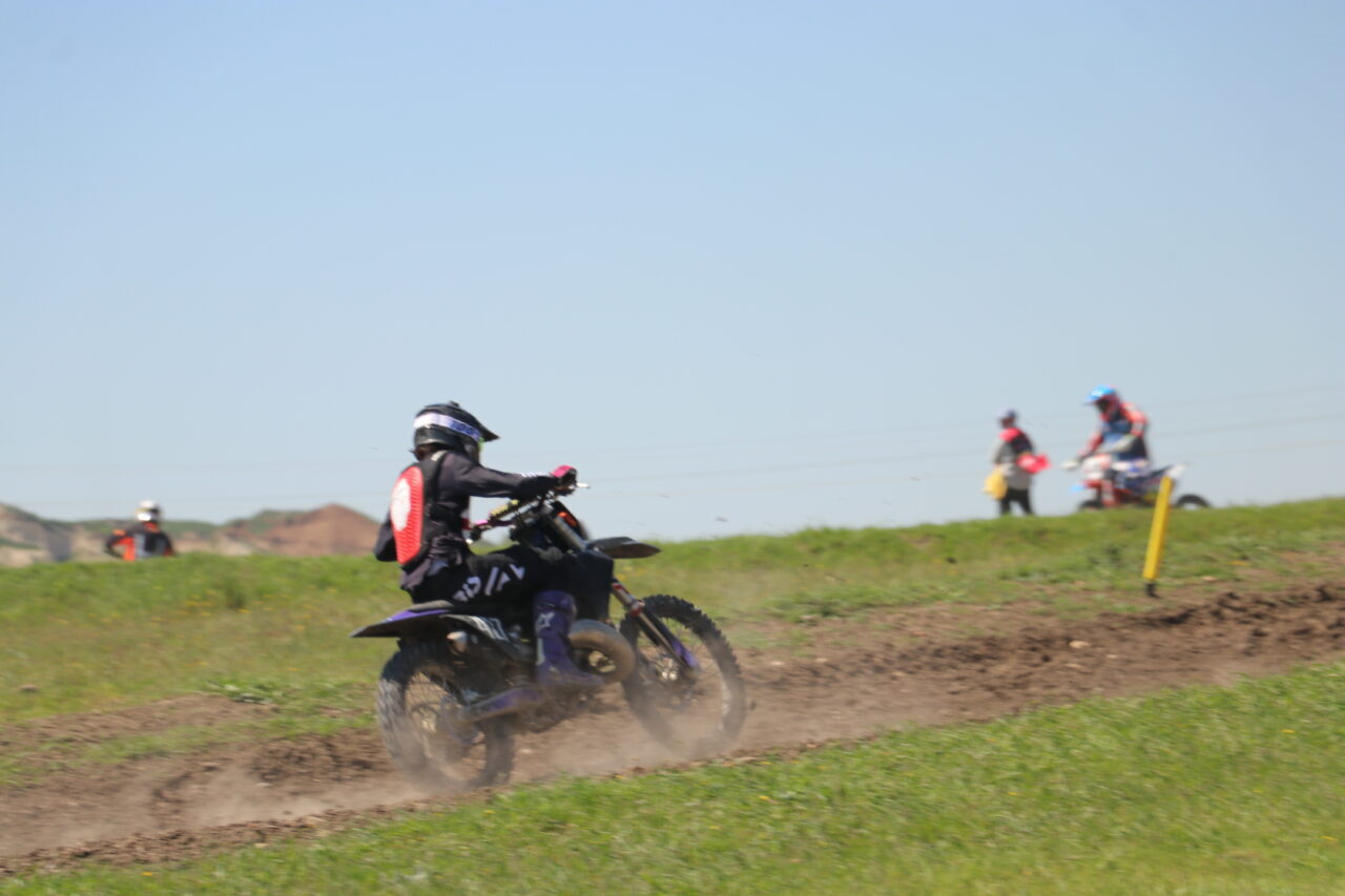 TEKİRDAĞ (AA) – Türkiye Motokros Şampiyonası'nın ilk etabı, Tekirdağ'da devam