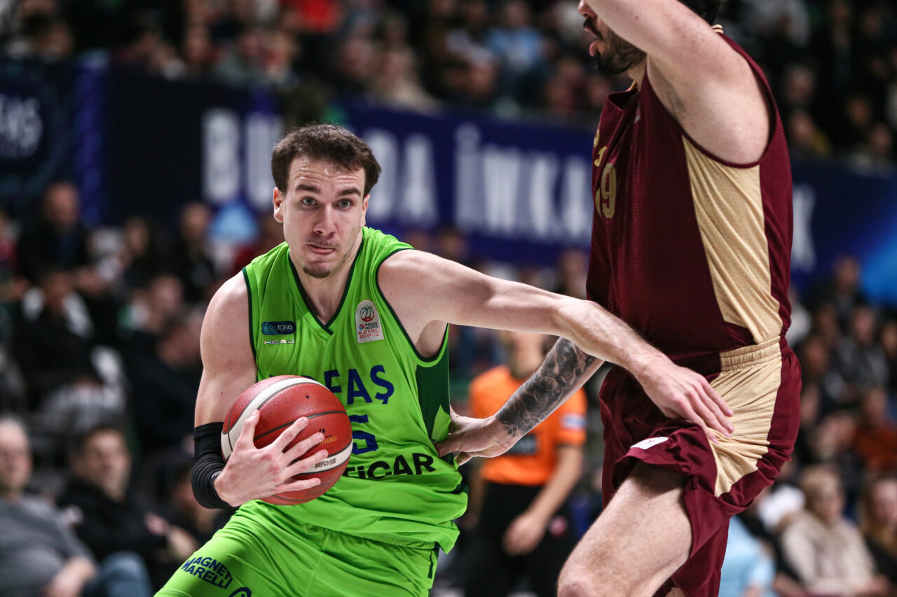 - TOFAŞ: 71 - Trabzonspor: 91