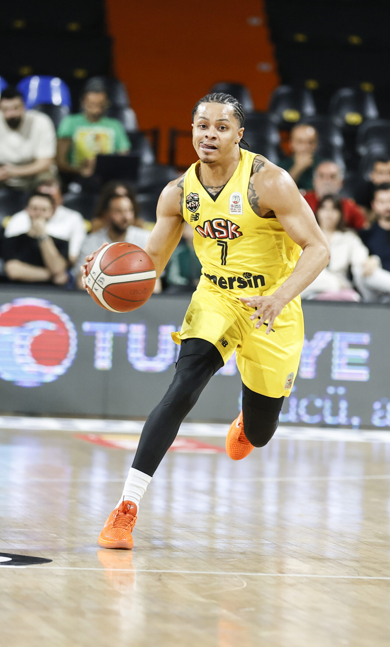 - Mersinspor: 84 - Bursaspor Basketbol: 86