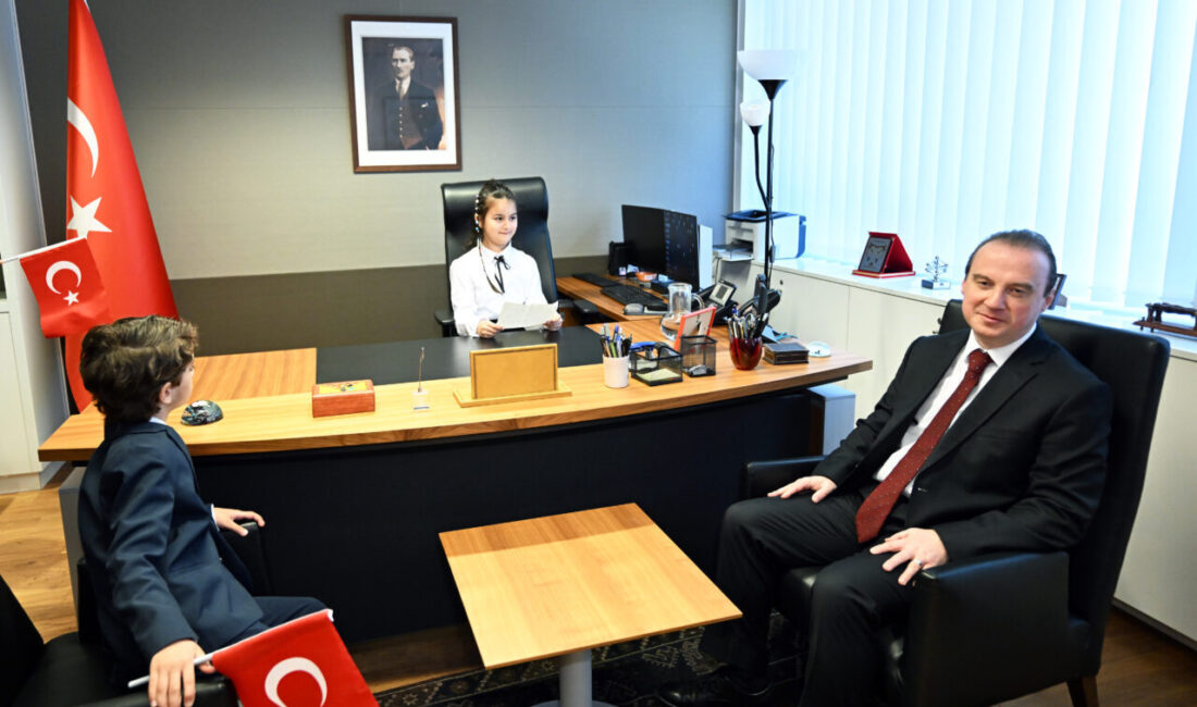 BRÜKSEL (AA) – Türkiye'nin Brüksel Büyükelçiliğinde ​23 Nisan Ulusal Egemenlik