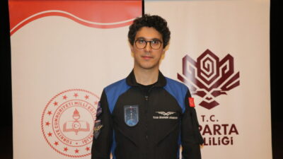 - "İnsanlığın kaçınılmaz macerası, kaçınılmaz kaderi olan uzayda, derin uzayda