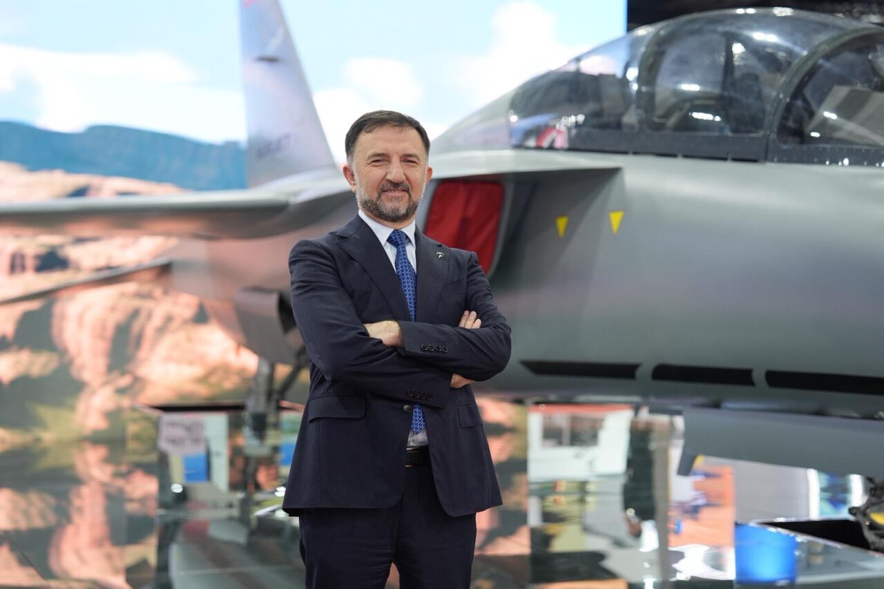 - TUSAŞ Genel Müdürü Mehmet Demiroğlu:
- "Malezya'yla hem insansız hava