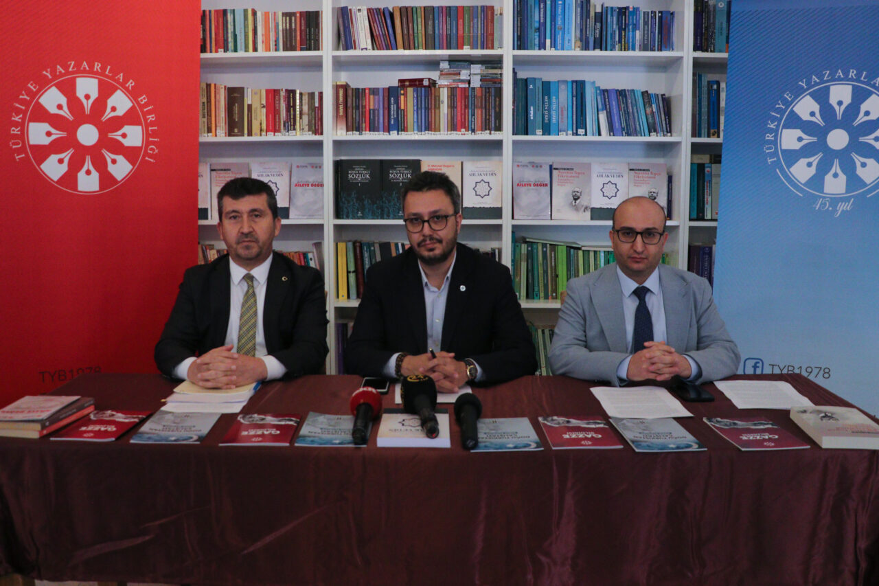 ANKARA (AA) – Türkiye Yazarlar Birliği (TYB) tarafından düzenlenen "ABD/İsrail-İran