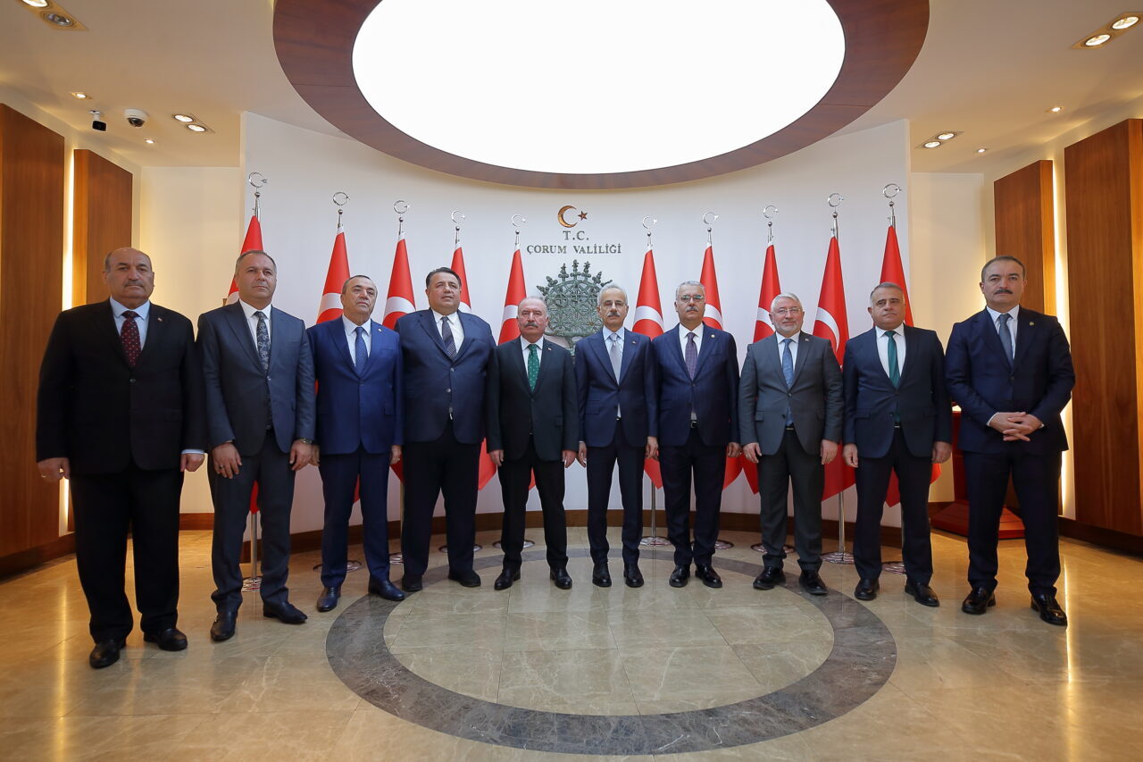 ÇORUM (AA) – Ulaştırma ve Altyapı Bakanı Abdulkadir Uraloğlu, Çorum'da