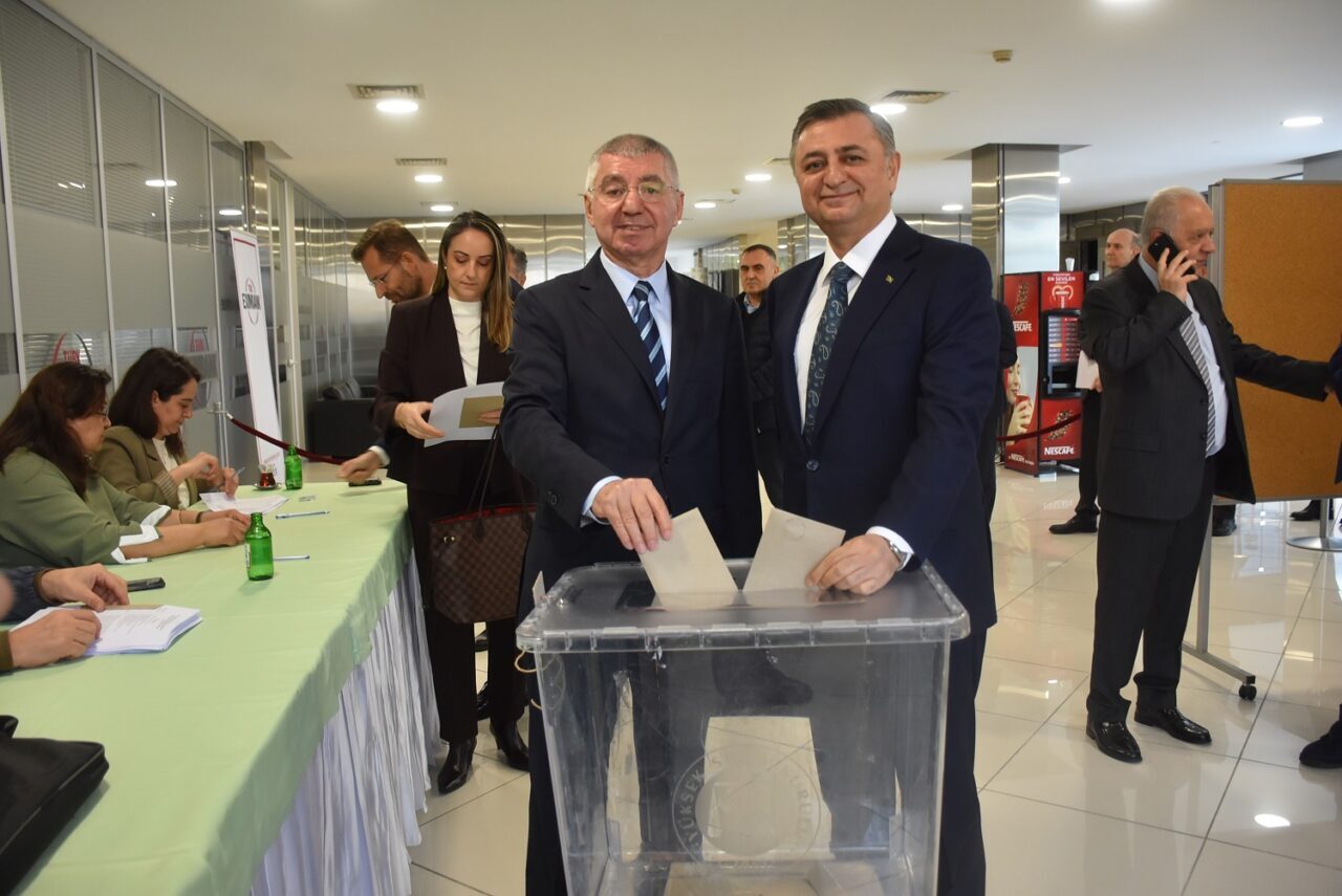 BURSA (AA) – Uludağ Otomotiv Endüstrisi İhracatçıları Birliği (OİB) Olağan