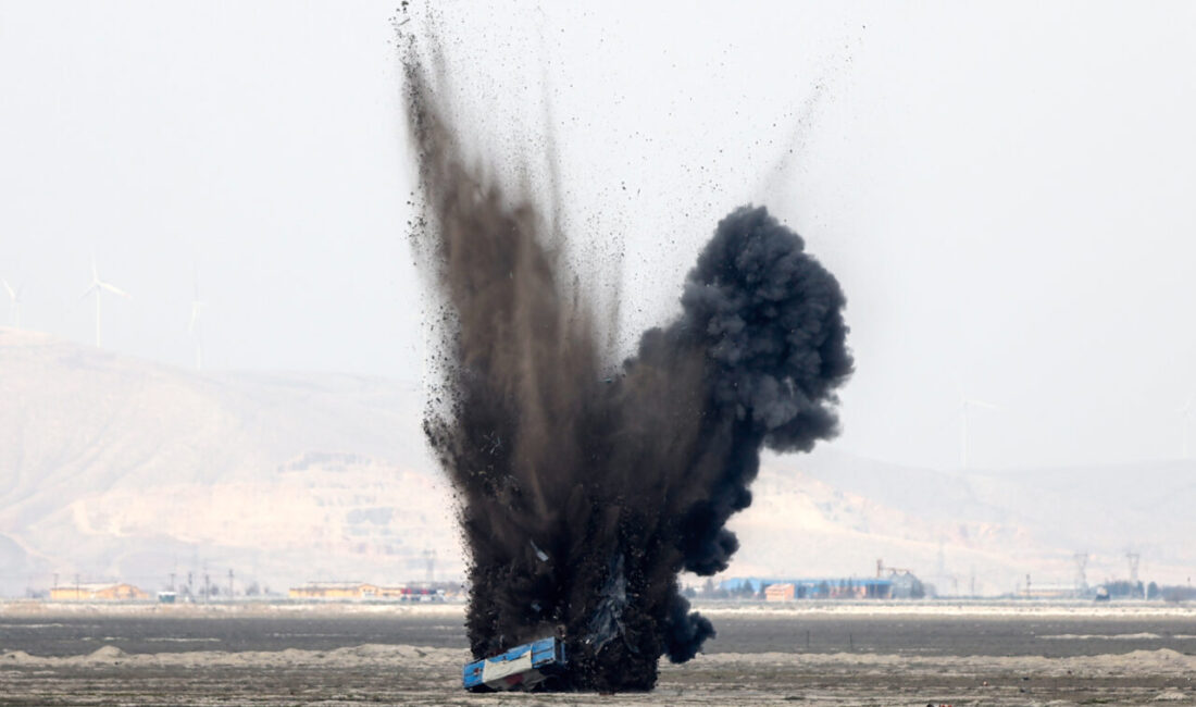 - Konya 3. Ana Jet Üs Komutanlığı atış sahasında Türk