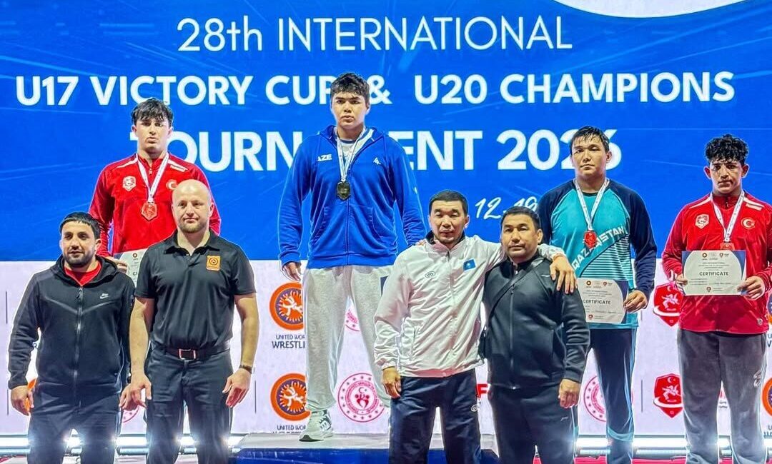 - Kadınlarda 2'nci, serbest ve grekoromen stillerde 3'üncü olan Türkiye'nin