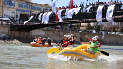 BAYBURT (AA) – Türkiye Üniversite Sporları Federasyonunca düzenlenen Üniversiteler Ligi