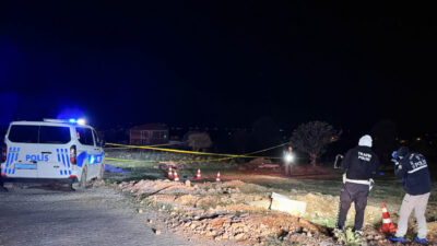 UŞAK (AA) – Uşak'ın Sivaslı ilçesinde devrilen motosikletin sürücüsü hayatını