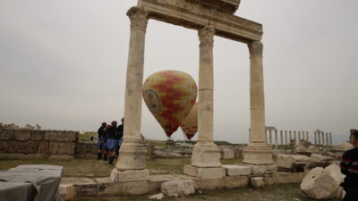 DENİZLİ (AA) – Denizli Valisi Yavuz Selim Köşger, UNESCO Dünya