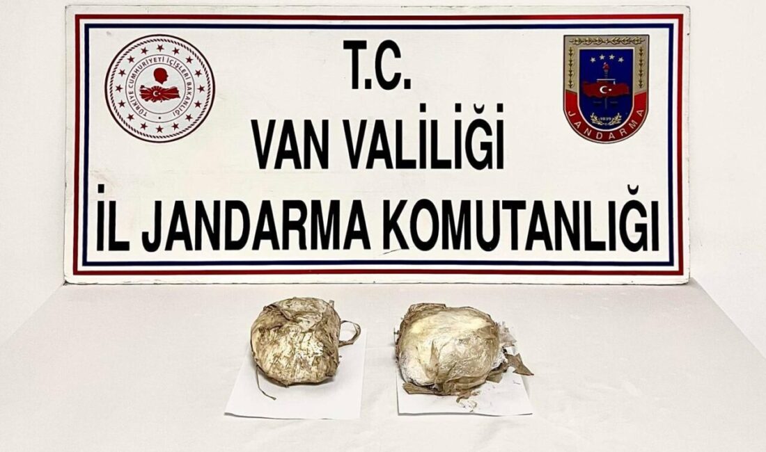 VAN (AA) – Van'ın Özalp ve Gevaş ilçelerinde 4 kilo
