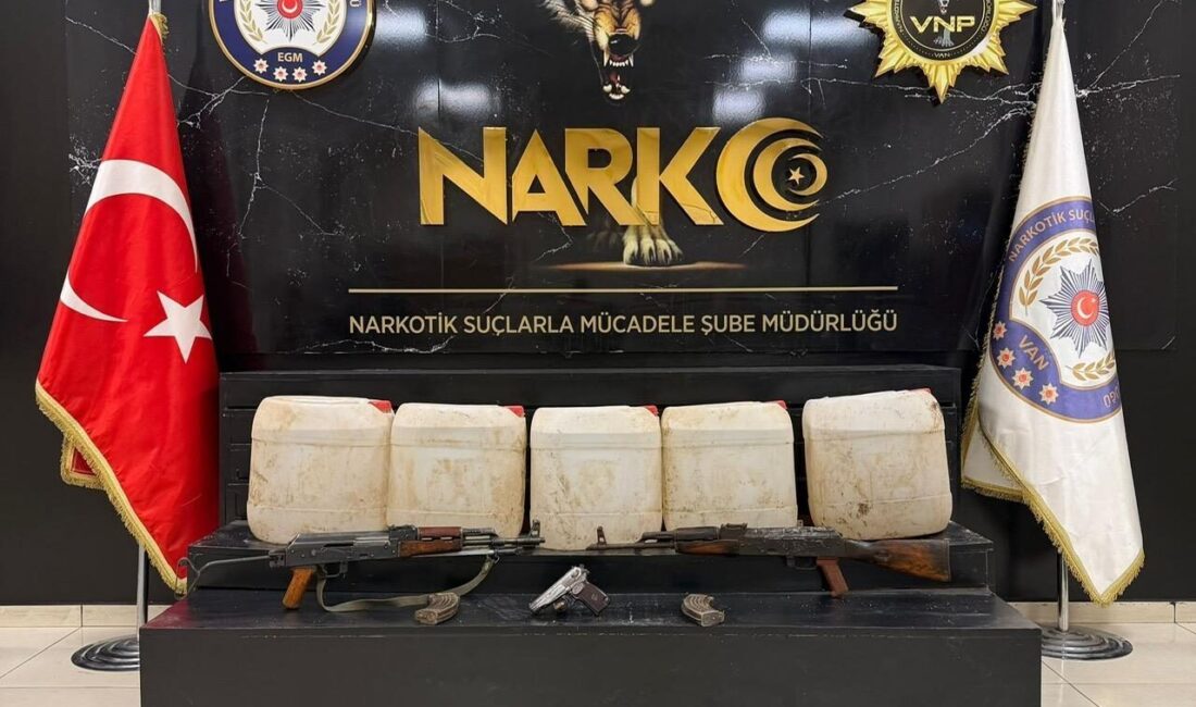 VAN (AA) – Van'da geçen hafta düzenlenen operasyonlarda 89 kilo