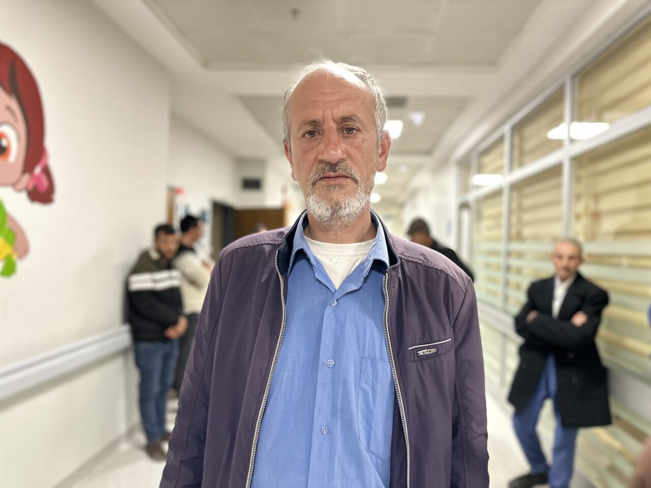 - "Okuldan geliyordum. Köpekler yukarıdaydı. Beni gördüler, hemen koşup geldiler.